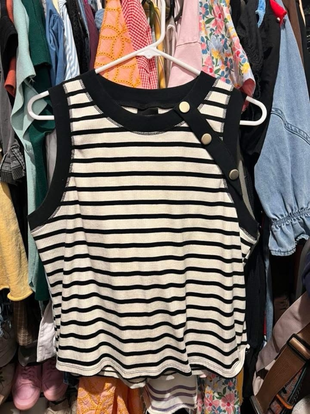 Who What Wear Black & White Striped Sleeveless Tank with Snap Placket